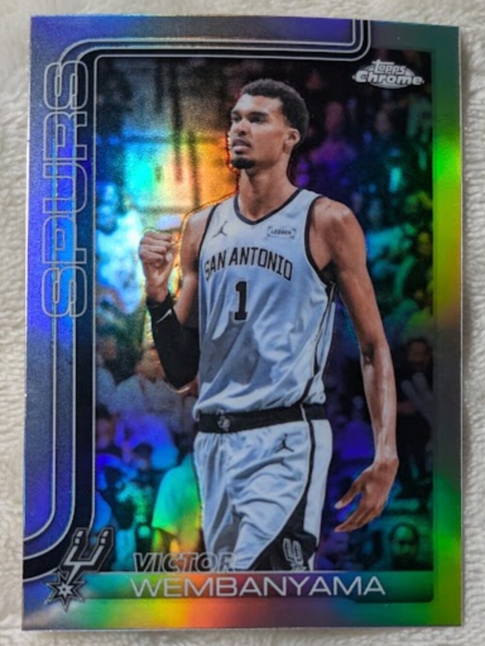 2026 Topps Chrome Refractor VICTOR WEMBANYAMA #22